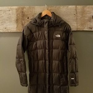 The North Face Women's M Metropolis Jacket